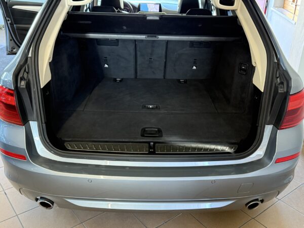 Bmw 520d 48V Xdrive Touring Business - immagine 16