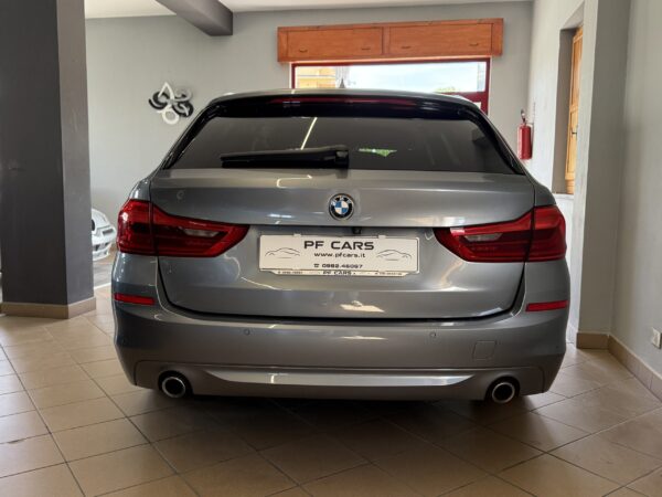 Bmw 520d 48V Xdrive Touring Business - immagine 7