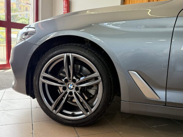 Bmw 520d 48V Xdrive Touring Business - immagine 10