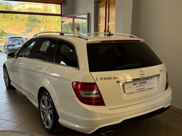MERCEDES Classe C250 SW 4Matic 204Cv Avantgarde - immagine 6